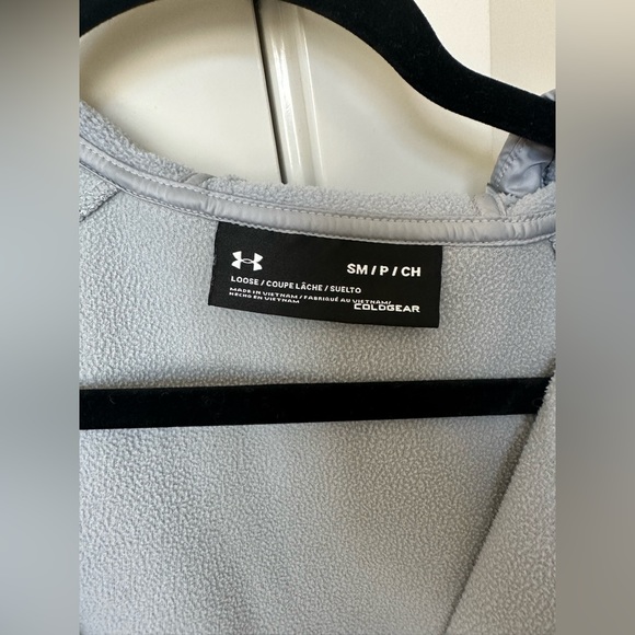 Under Armour Gray jacket - Picture 3 of 4